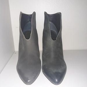 VINCE CAMUTO EVANGIE BATTLESHIP GREY BOOTIES